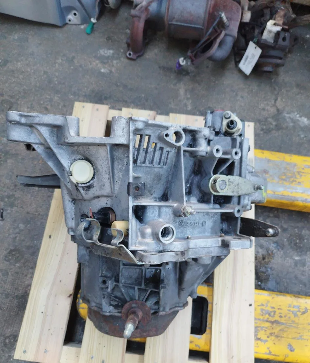 Boîte de vitesses manuelle Peugeot 205 II (20A/C) 1.7 diesel (1987-1998) occasion
