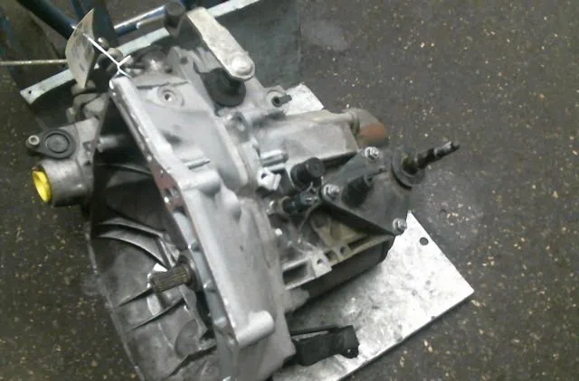 Boîte de vitesses manuelle Peugeot 206+ (2L_, 2M_) 1.4 hdi eco 70 (2009-2013) 5 portes occasion