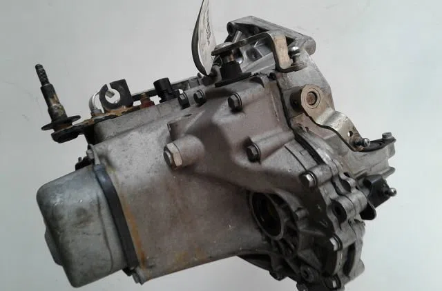 Boîte de vitesses manuelle Peugeot 206+ (2L_, 2M_) 1.4 i (2010-2013) occasion