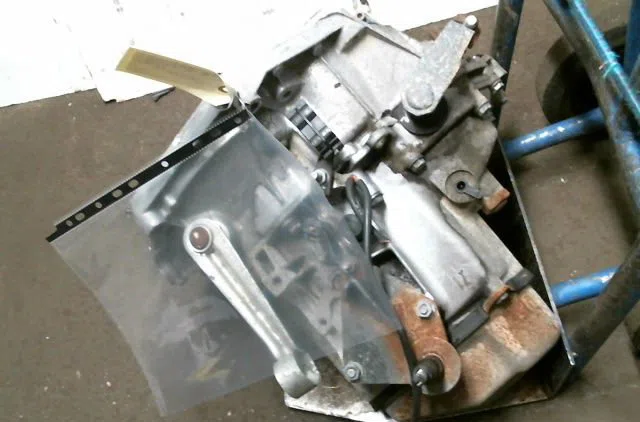 Boîte de vitesses manuelle Peugeot 206+ (2L_, 2M_) 1.4 i (2lkfwa, 2mkfwa) (2009-2013) 3 portes occasion