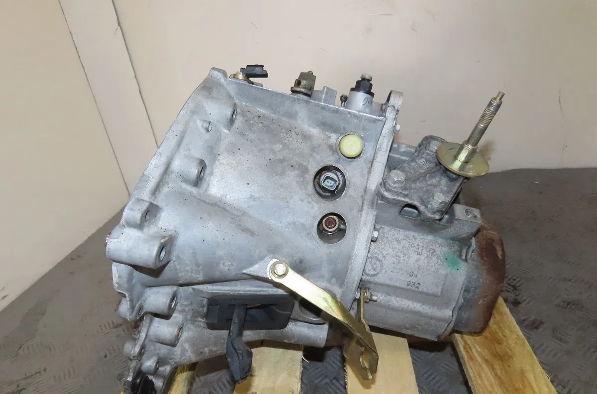 Boîte de vitesses manuelle Peugeot 206 3/5 portes (2A/C) 1.9 d (1998-2001) 5 portes occasion