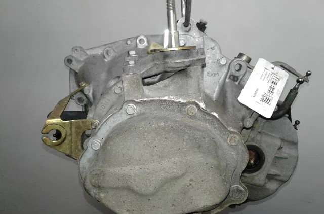 Boîte de vitesses manuelle Peugeot 206 3/5 portes (2A/C) 2.0 hdi 90 (1999-2009) 5 portes occasion