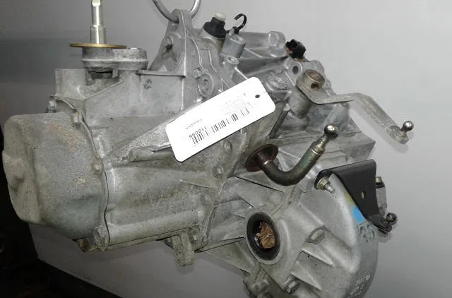 Boîte de vitesses manuelle Peugeot 206 3/5 portes (2A/C) 2.0 hdi 90 (1999-2009) 5 portes occasion
