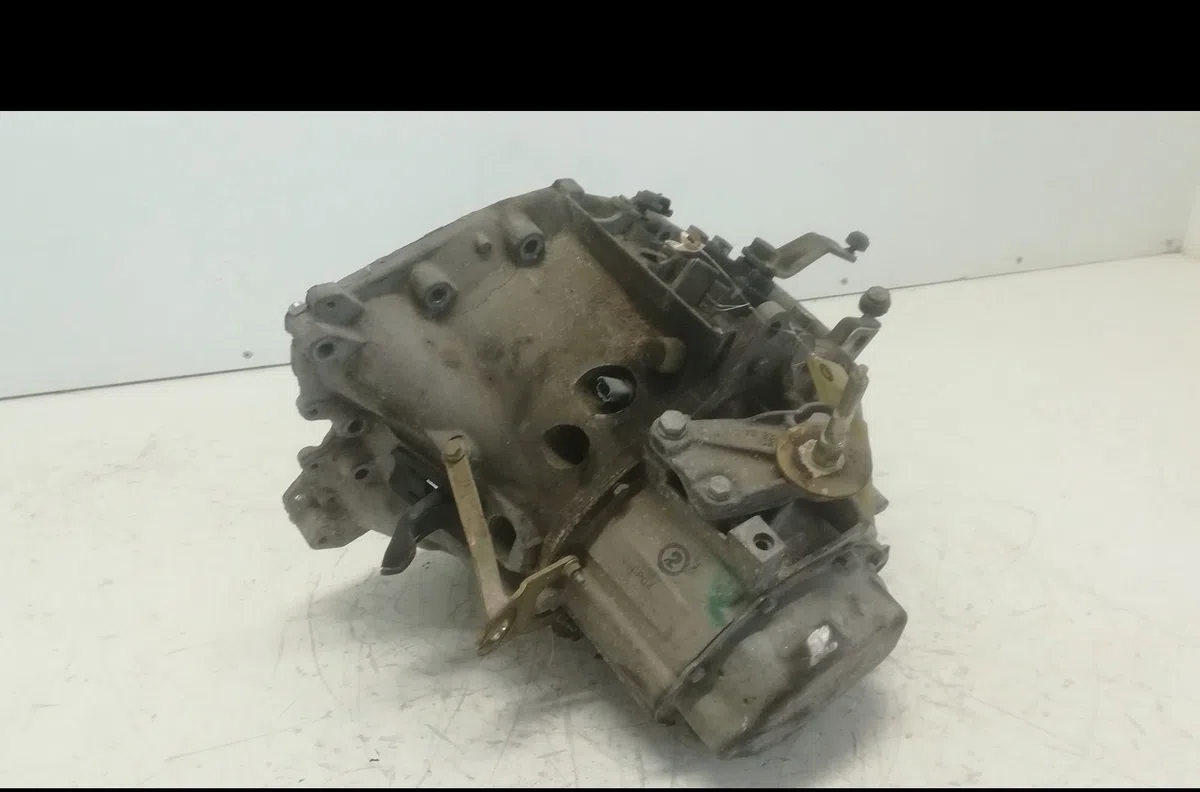 Boîte de vitesses manuelle Peugeot 206 3/5 portes (2A/C) 2.0 hdi 90 (1999-2009) 5 portes occasion