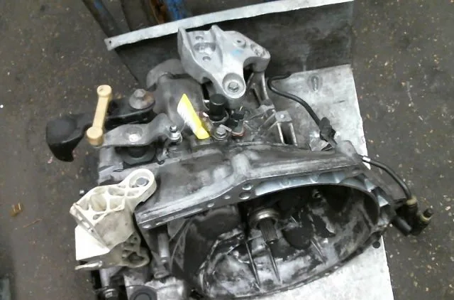Boîte de vitesses manuelle Peugeot 207/207+ (WA_, WC_) 1.4 hdi (2006-2015) 5 portes occasion