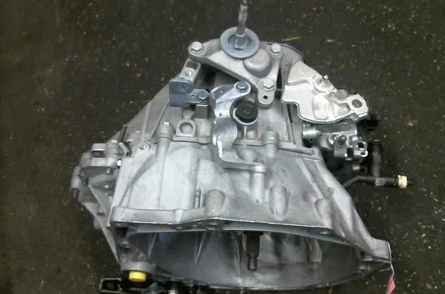 Boîte de vitesses manuelle Peugeot 308 CC (4B_) 1.6 16v (2009-2014) occasion