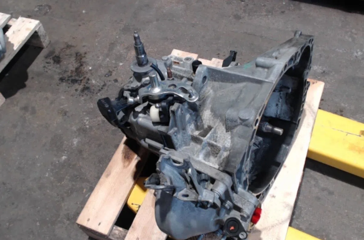 Boîte de vitesses manuelle Peugeot 308 I (4A_, 4C_) 2.0 hdi (2007-2014) 3 portes occasion