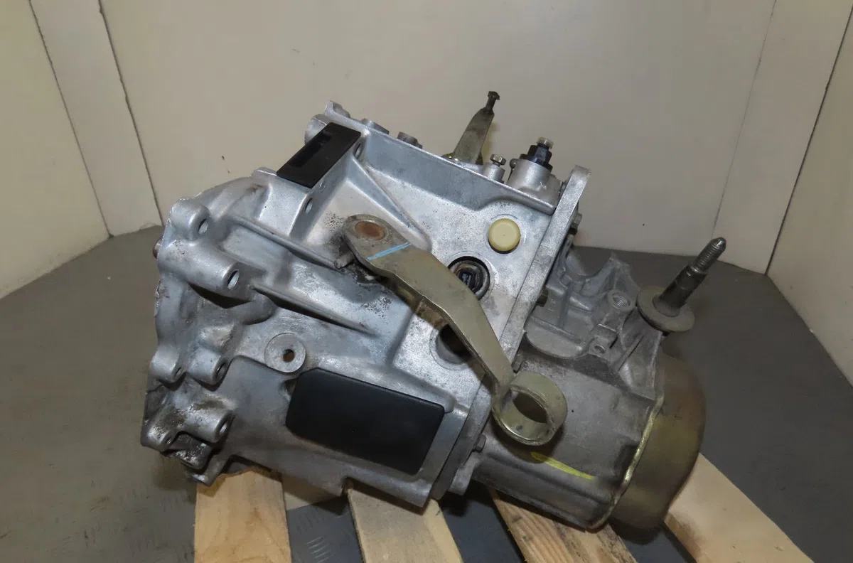 Boîte de vitesses manuelle Peugeot 405 I (15B) 1.6 (1987-1992) occasion