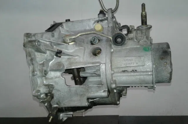 Boîte de vitesses manuelle Peugeot 406 (8B) 1.8 16v (1995-2000) occasion