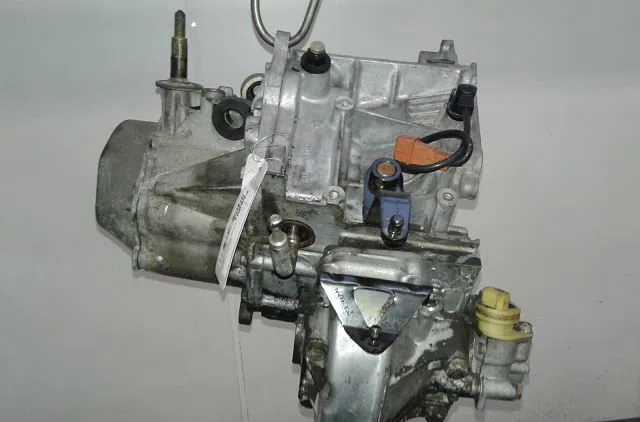 Boîte de vitesses manuelle Peugeot 406 (8B) 1.8 16v (1995-2000) occasion