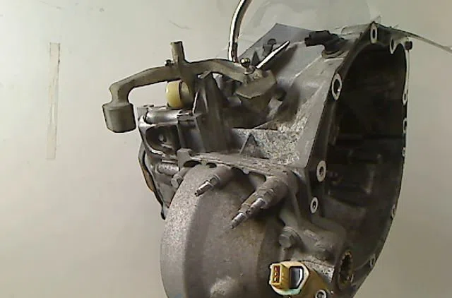 Boîte de vitesses manuelle PEUGEOT 406 COUPE occasion