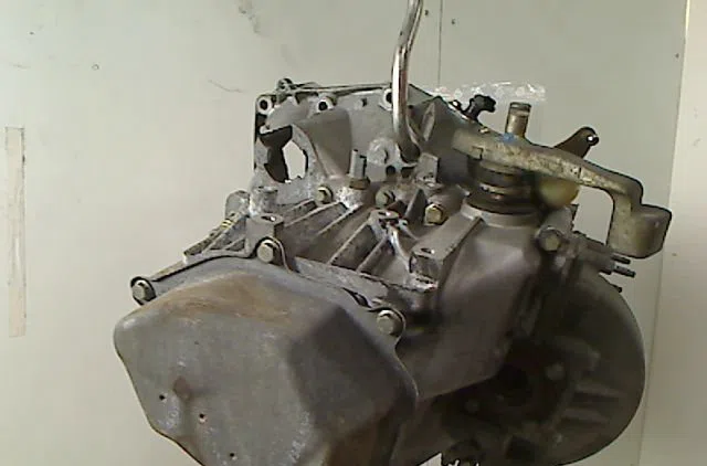 Boîte de vitesses manuelle PEUGEOT 406 COUPE occasion