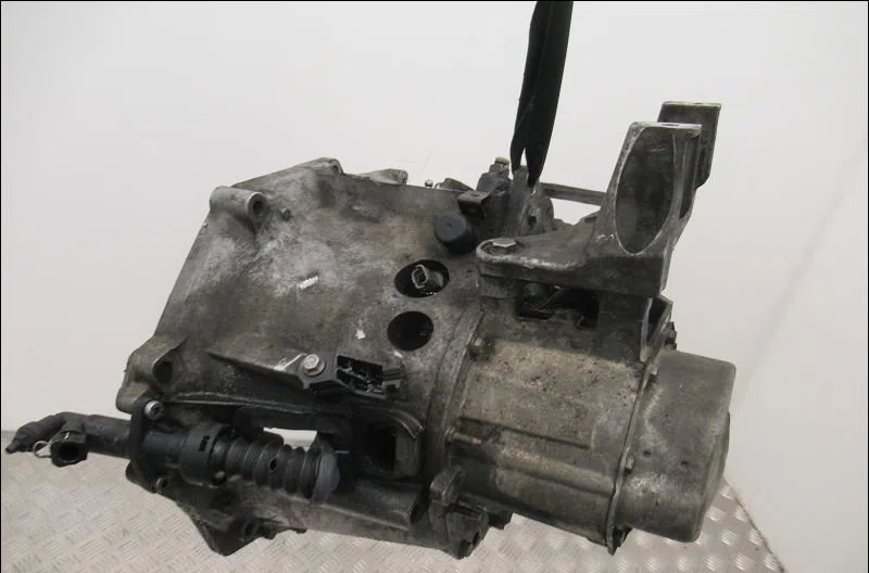 Boîte de vitesses manuelle Peugeot 407 SW (6E_) 1.6 hdi 110 (2004-2010) 5 portes occasion