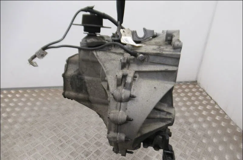 Boîte de vitesses manuelle Peugeot 5008 (0U_, 0E_) 1.6 bluehdi 115 (2014-2017) occasion
