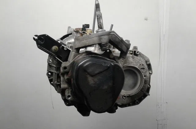 Boîte de vitesses manuelle Renault CLIO II (BB_, CB_) 1.4 16v (b/cb0p, bb13) (2000-2008) 5 portes occasion