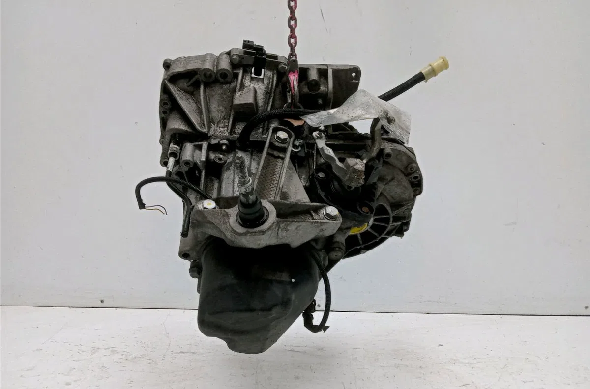 Boîte de vitesses manuelle Renault CLIO III (BR0/1, CR0/1) 1.2 16v (2010-2014) occasion