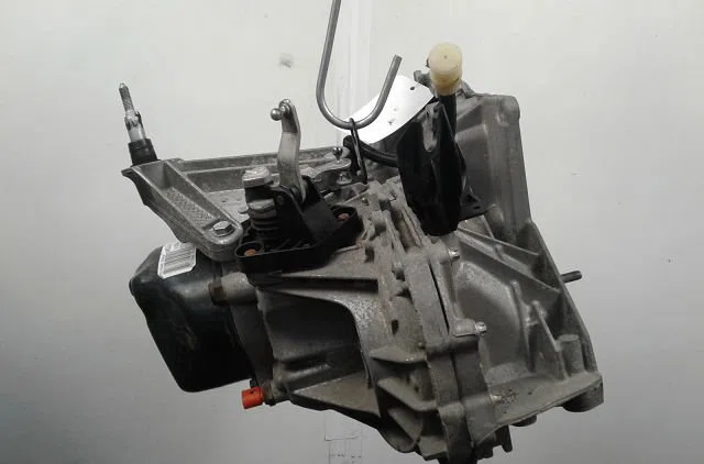 Boîte de vitesses manuelle Renault CLIO III (BR0/1, CR0/1) 1.2 16v (br0p, cr0p) (2007-2014) occasion