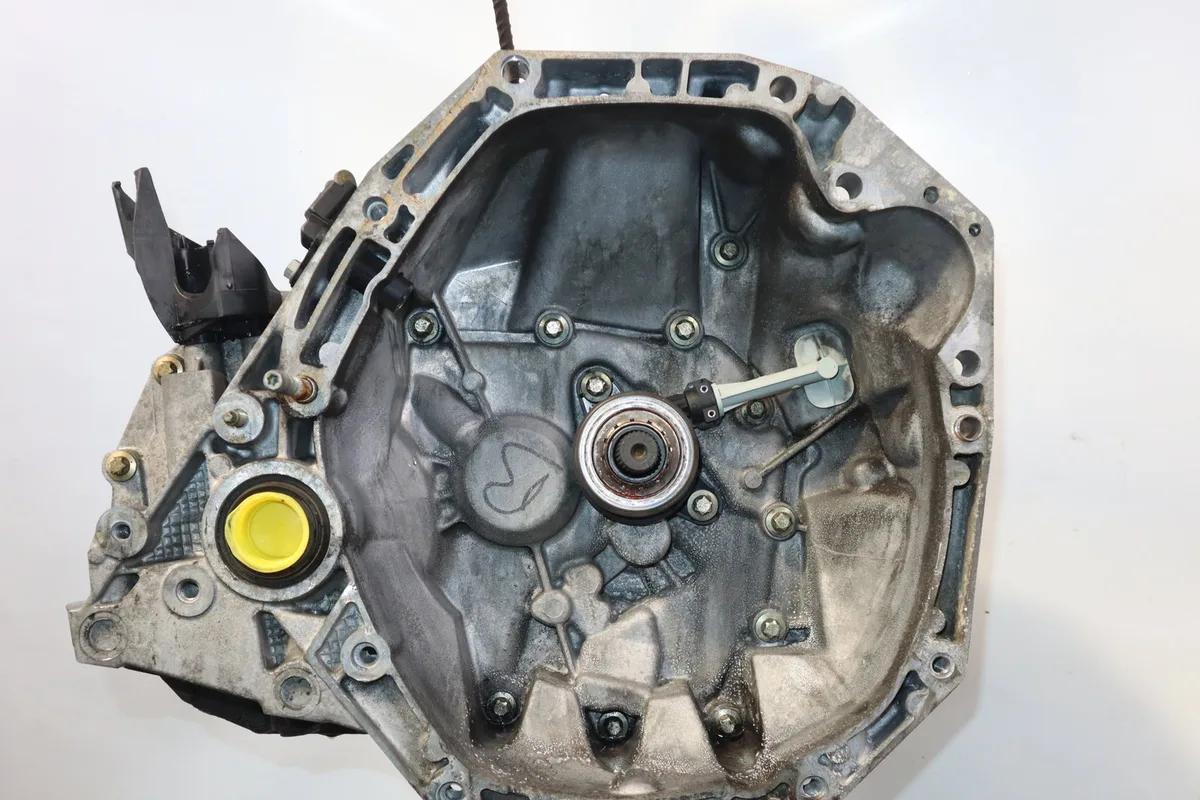 Boîte de vitesses manuelle Renault CLIO III (BR0/1, CR0/1) 1.5 dci (br17, cr17) (2005-2012) 5 portes occasion