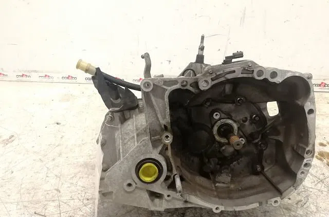 Boîte de vitesses manuelle Renault CLIO III Grandtour (KR0/1_) 1.2 16v (kr0p) (2007-2012) occasion