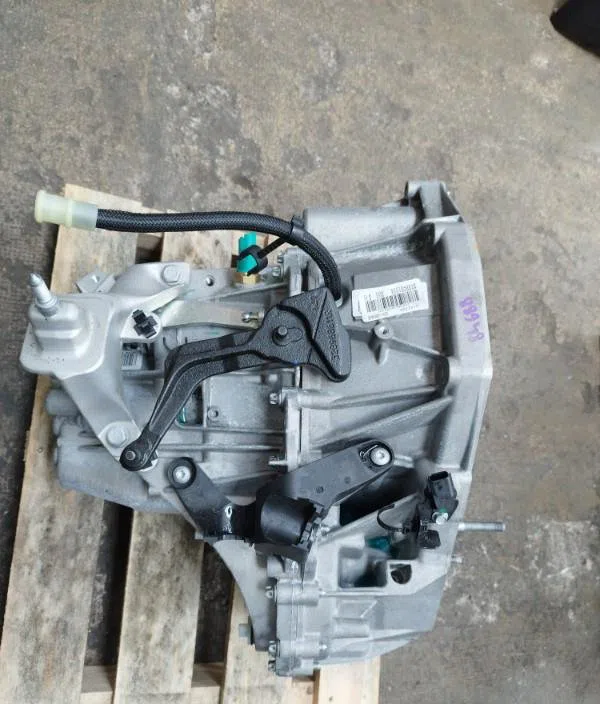 Boîte de vitesses manuelle Renault KANGOO III Monospace Tce 130 (kjmb) (2021) occasion