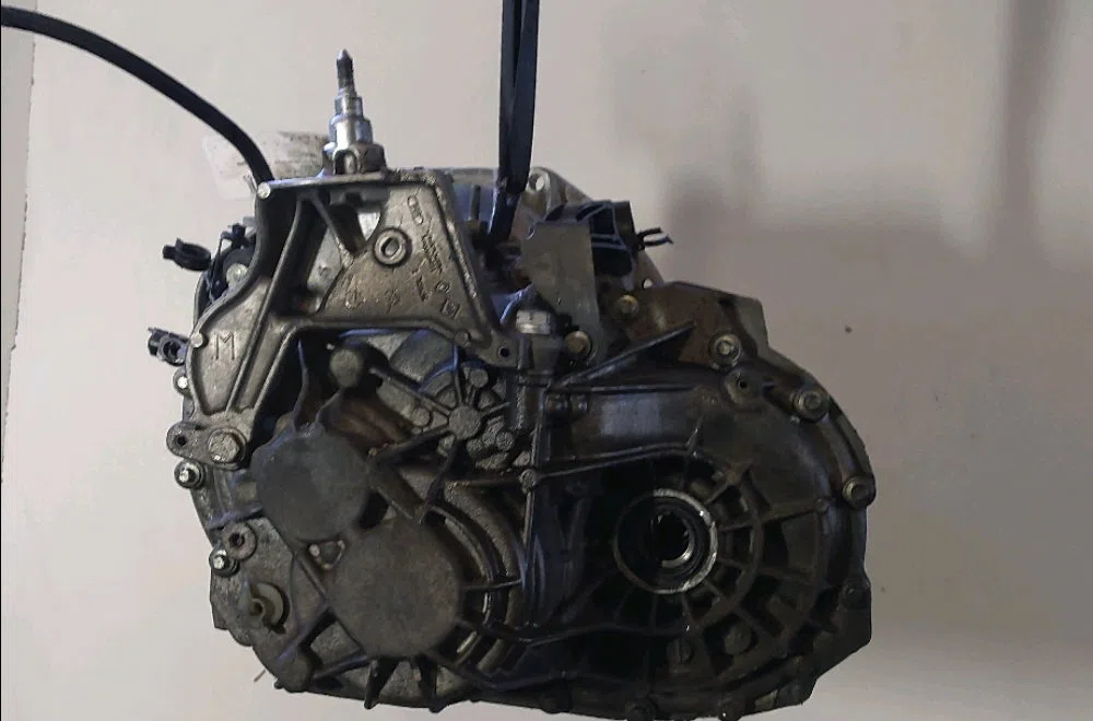 Boîte de vitesses manuelle Renault LAGUNA Coupé (DT0/1) 2.0 dci (dt01, dt08, dt09, dt0k, dt12, dt1c, dt1d, dt1m,... (200