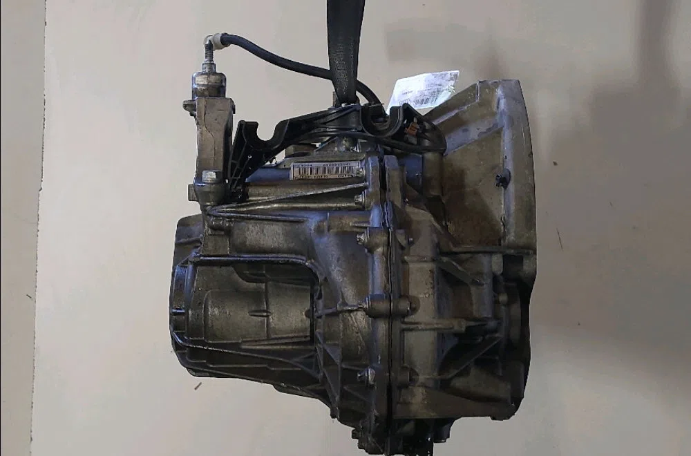 Boîte de vitesses manuelle Renault LAGUNA Coupé (DT0/1) 2.0 dci (dt01, dt08, dt09, dt0k, dt12, dt1c, dt1d, dt1m,... (200