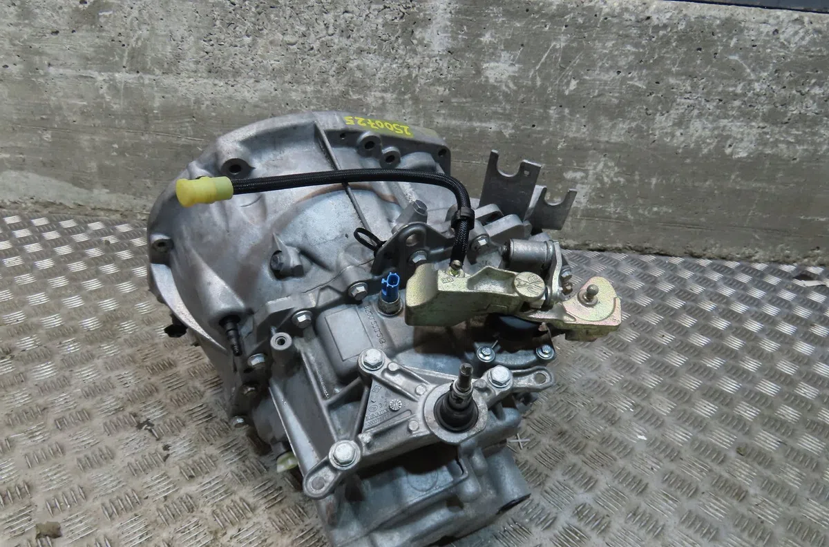 Boîte de vitesses manuelle Renault MEGANE CC (EZ0/1_) 1.9 dci (ez0j, ez1s) (2010) occasion