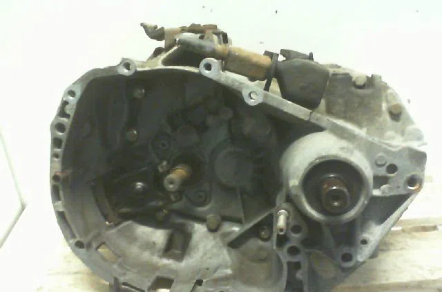 Boîte de vitesses manuelle Renault MEGANE I Break (KA0/1_) 1.4 16v (ka0d, ka1h, ka0w, ka10) (1999-2003) occasion