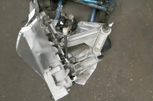 Boîte de vitesses manuelle Renault MEGANE II A trois volumes (LM0/1_) 1.4 (2003) occasion