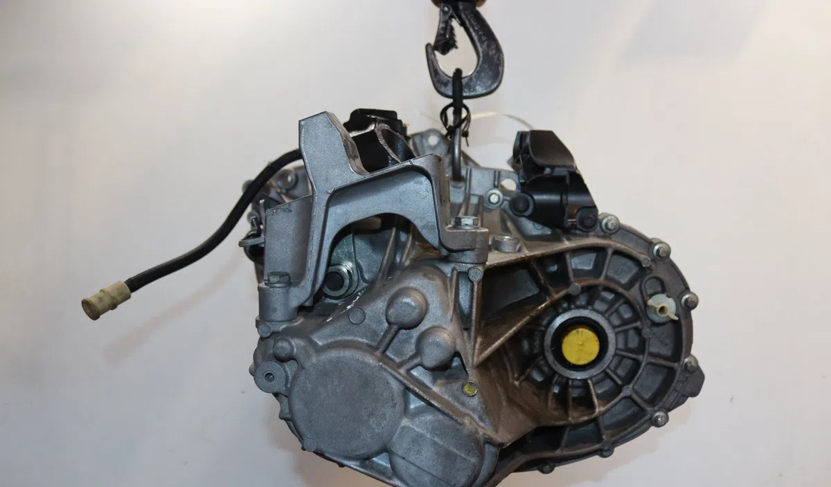 Boîte de vitesses manuelle Renault MEGANE III 3/5 portes (BZ0/1_, B3_) 1.2 tce (bz2b, bz11) (2012-2015) 5 portes occasio