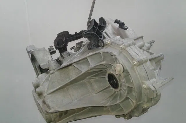 Boîte de vitesses manuelle Renault MEGANE III Coupé (DZ0/1_) 1.5 dci (dz09, dz0d, dz1f, dz1g, dz14, dz29) (2009-2015) 3 