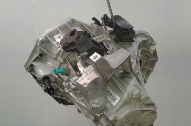 Boîte de vitesses manuelle Renault MEGANE III Coupé (DZ0/1_) 1.5 dci (dz09, dz0d, dz1f, dz1g, dz14, dz29) (2009-2015) 3 