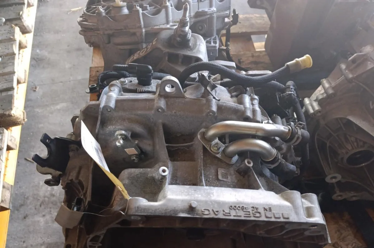 Boîte de vitesses manuelle Renault MEGANE IV 3/5 portes (B9A/M/N_) 1.3 tce 140 (b9nb) (2018) occasion