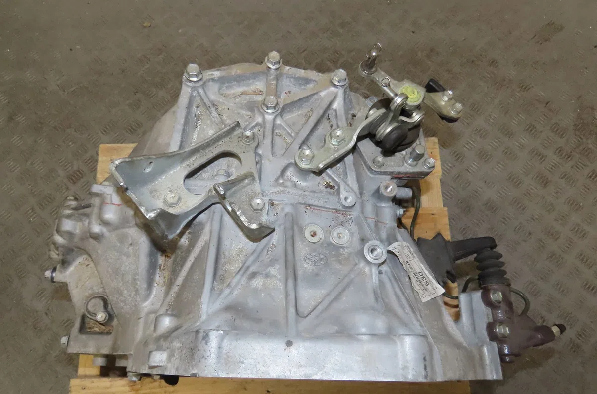 Boîte de vitesses manuelle Toyota AVENSIS Break (_T27_) 1.6 d4-d (wwt270_) (2015-2018) occasion