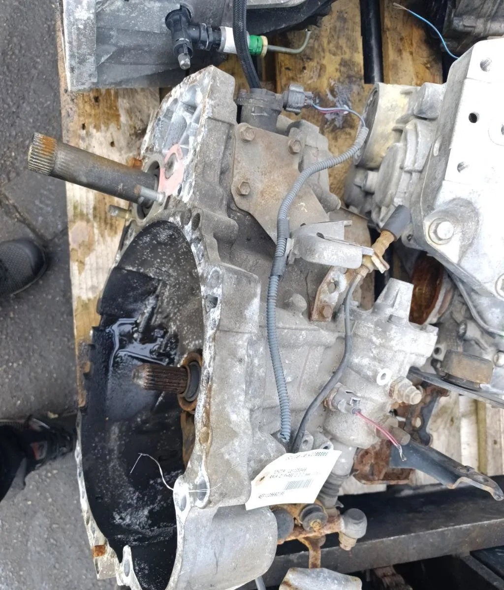 Boîte de vitesses manuelle Toyota RAV 4 II (_A2_) 2.0 d 4wd (cla20_, cla21_) (2001-2005) occasion