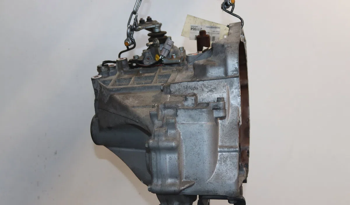 Boîte de vitesses manuelle Toyota YARIS (_P9_) 1.0 vvt-i (ksp90_) (2005-2011) 5 portes occasion