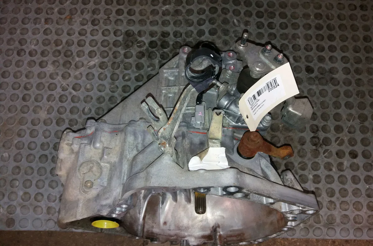 Boîte de vitesses manuelle Toyota YARIS (_P9_) 1.0 vvt-i (ksp90_) (2005-2011) 5 portes occasion