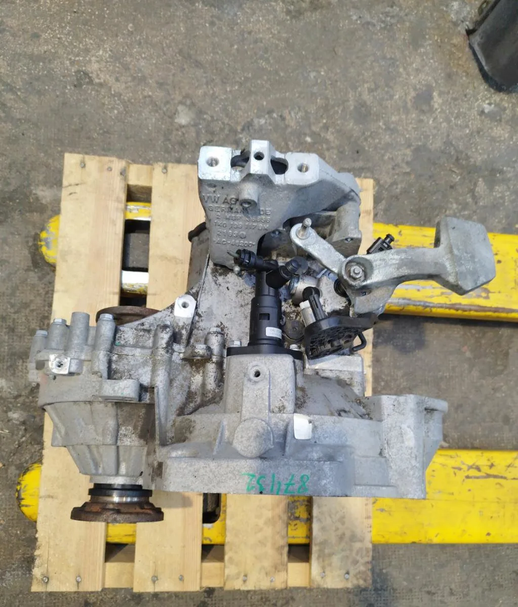 Boîte de vitesses manuelle Volkswagen GOLF VI (5K1) 2.0 tdi (2008-2013) 5 portes occasion