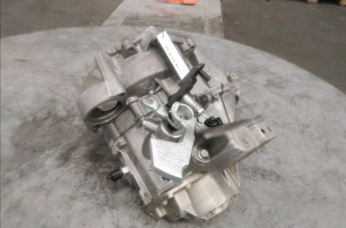Boîte de vitesses manuelle Volkswagen GOLF VII (5G1, BQ1, BE1, BE2) 1.4 tsi multifuel (2013-2018) 5 portes occasion