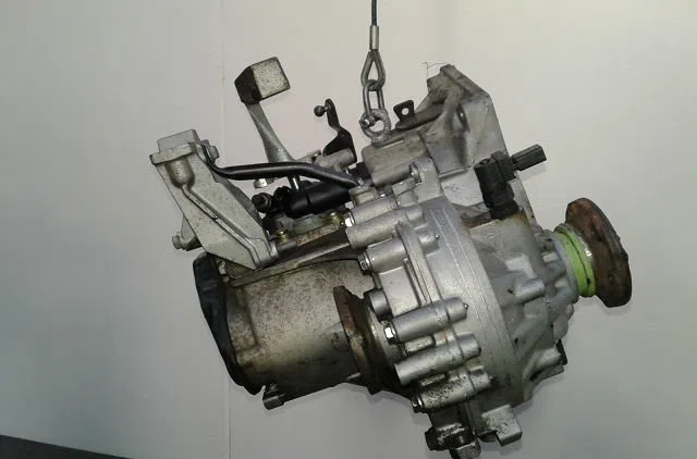 Boîte de vitesses manuelle Volkswagen NEW BEETLE (9C1, 1C1) 1.6 (1999-2000) occasion