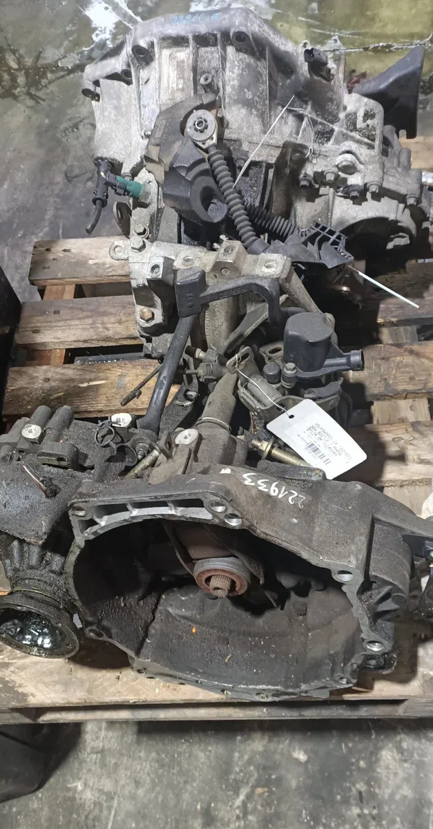 Boîte de vitesses manuelle Volkswagen NEW BEETLE (9C1, 1C1) 2.0 (1998-2010) occasion