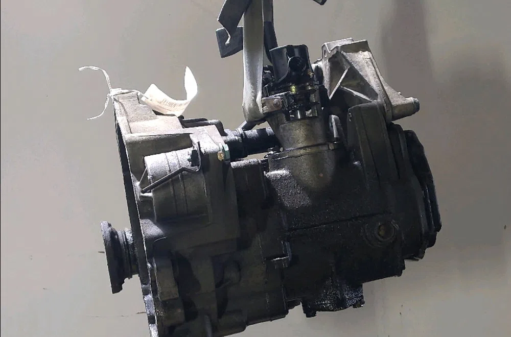 Boîte de vitesses manuelle Volkswagen NEW BEETLE (9C1, 1C1) 2.0 (1998-2010) occasion