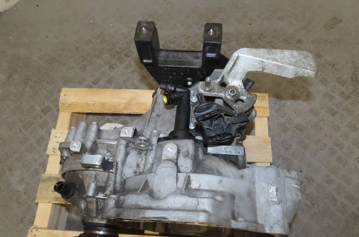 Boîte de vitesses manuelle Volkswagen POLO V (6R1, 6C1) 1.6 tdi (2009) occasion