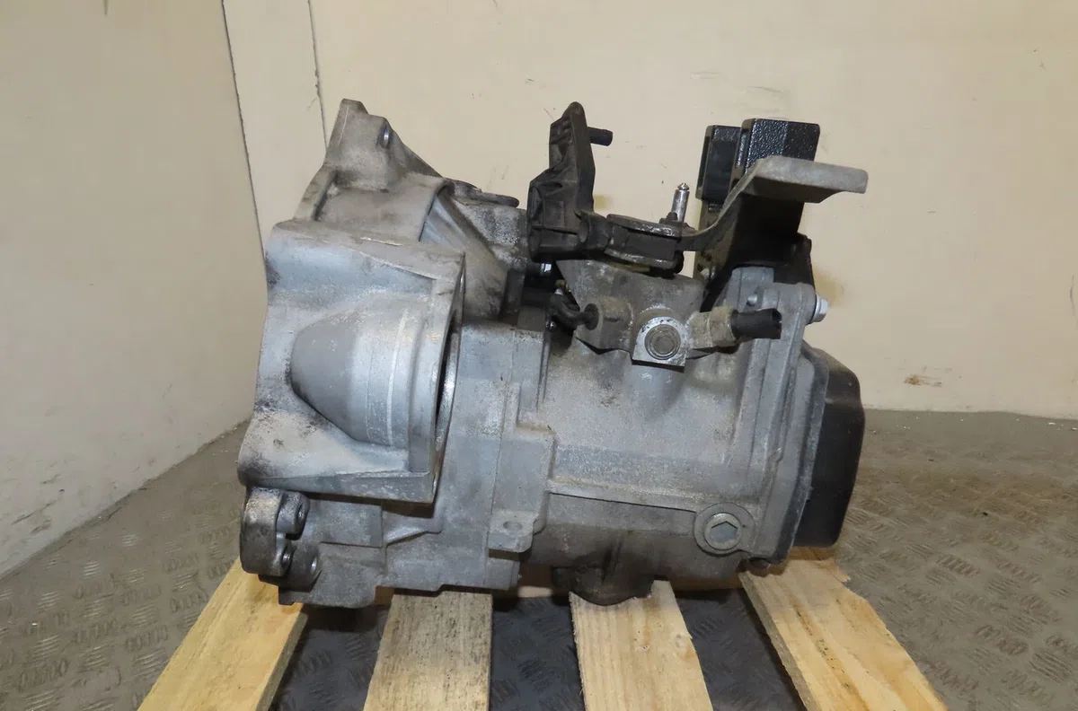 Boîte de vitesses manuelle Volkswagen POLO V (6R1, 6C1) 1.6 tdi (2009) occasion