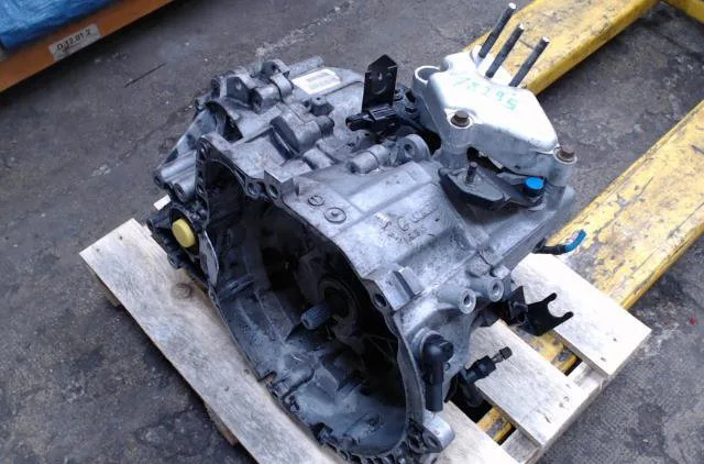 Boîte de vitesses manuelle VOLVO V 40 1 PHASE 2 BREAK occasion