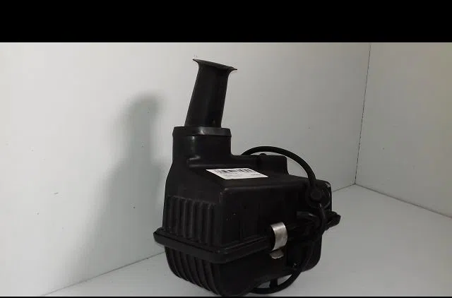 Boitier filtre a air Chrysler LE BARON Décapotable 2.5 i turbo (1989-1993) occasion