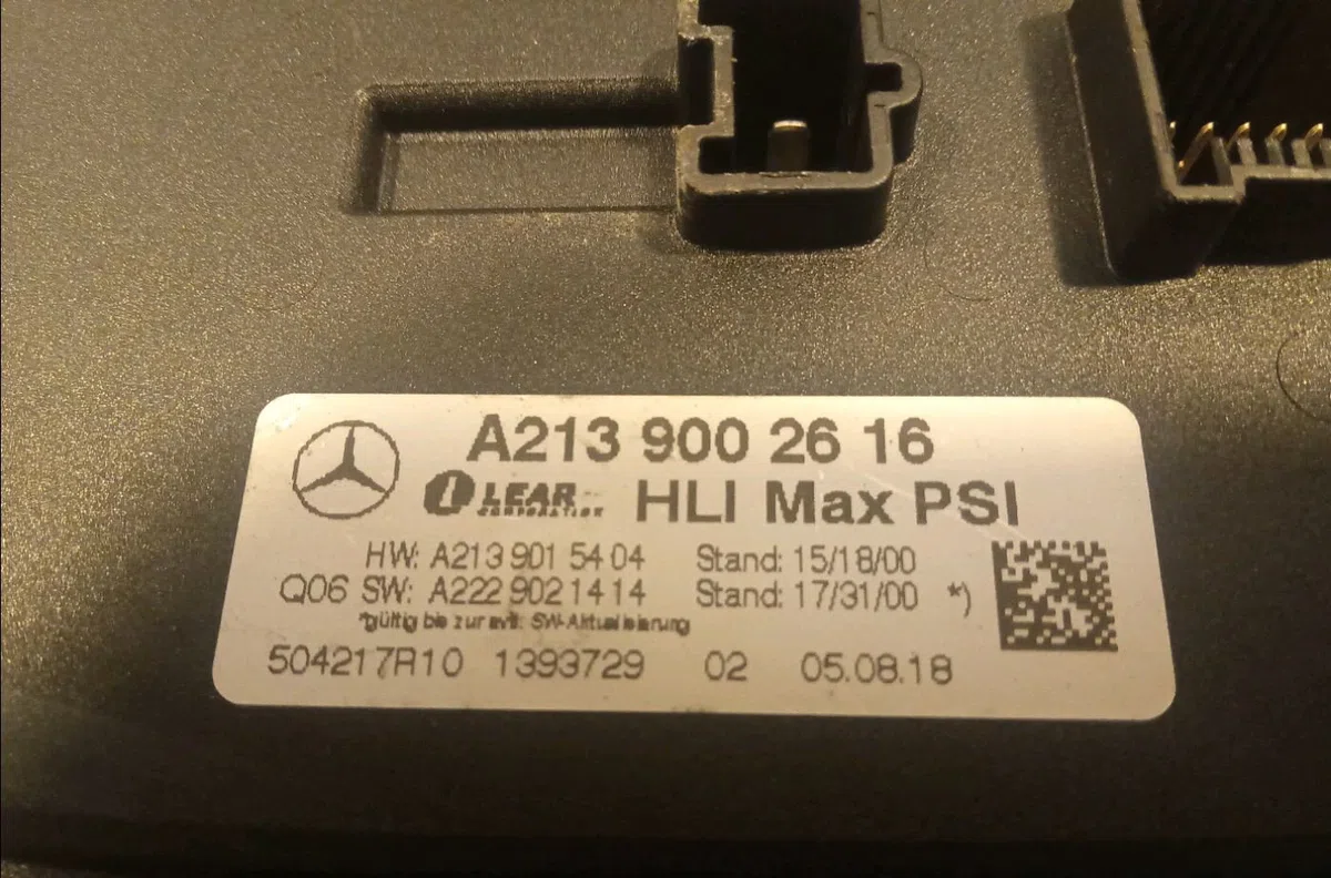 Boitier xenon phare g Mercedes-benz CLASSE C (W205) C 180 (205.040, 205.140) (2014) occasion