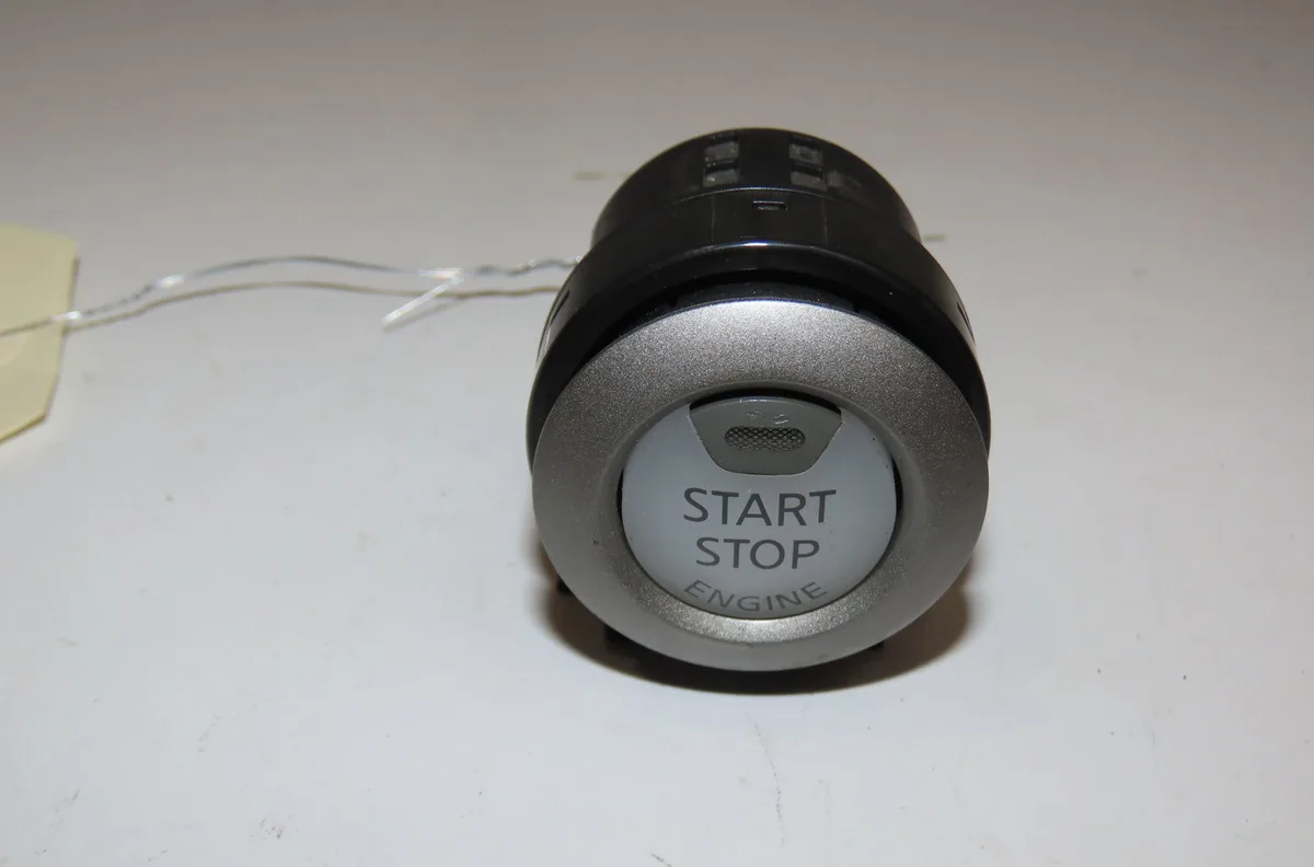 Bouton de demarrage start-stop Nissan JUKE (F15) 1.6 (2010) 5 portes occasion