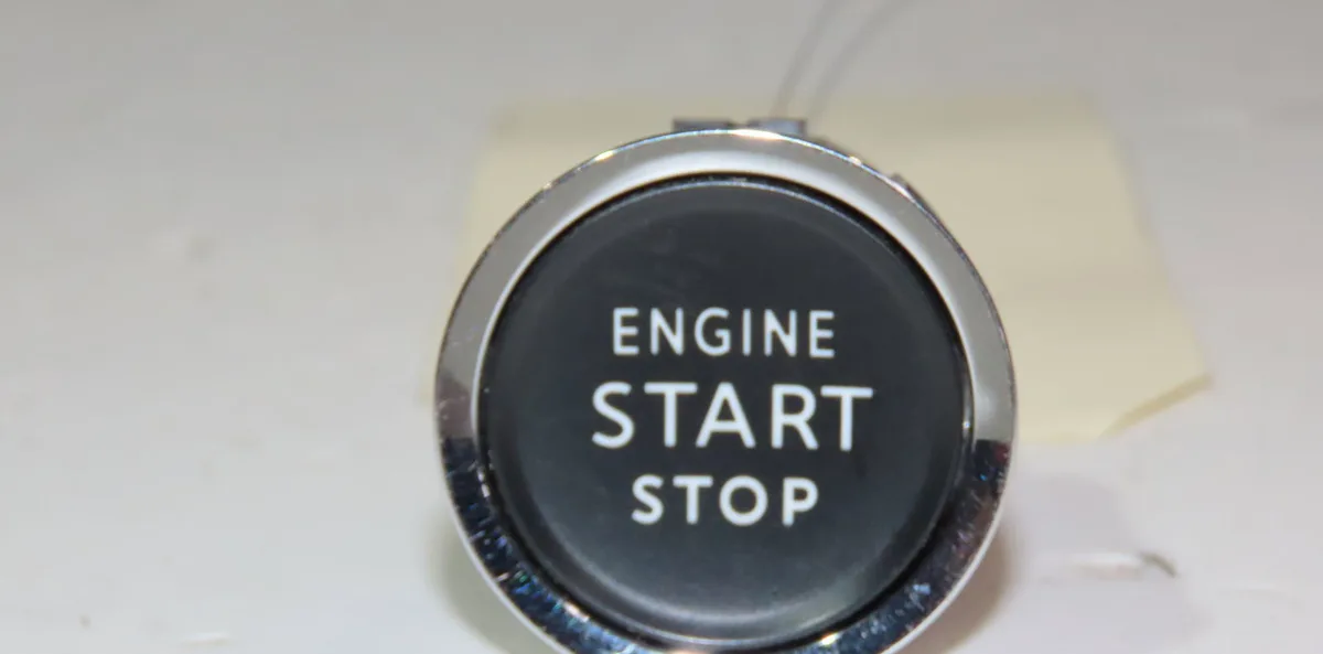 Bouton de demarrage start-stop Peugeot 3008 SUV (MC_, MR_, MJ_, M4_) 1.2 thp- puretech 130 (mrhnsm, mrhnsu, mrhnsj, mrhn