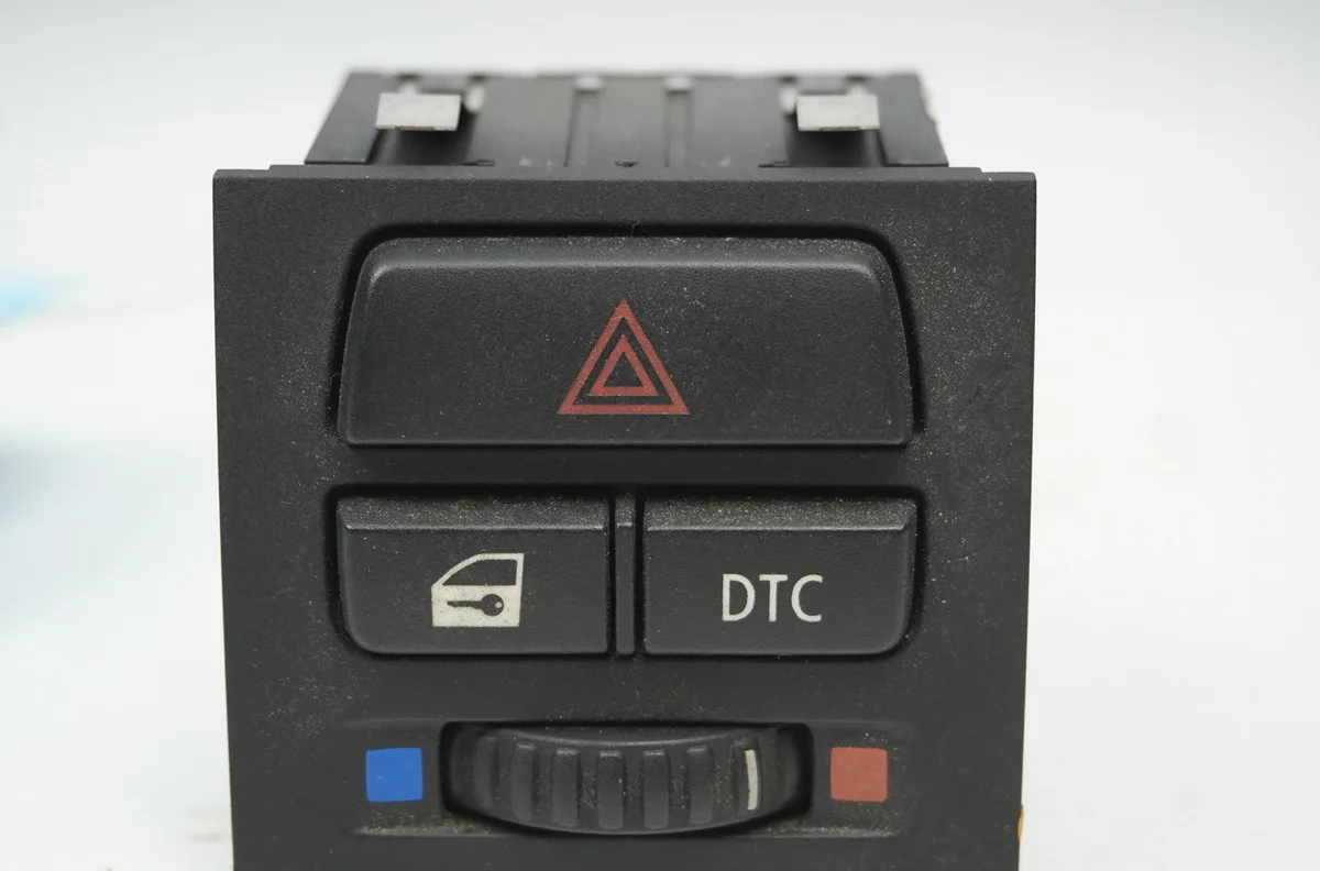 Bouton de warning Bmw 3 (E90) 320 d (2004-2011) occasion